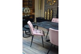 Hoe mangohouten meubels sfeer toevoegen aan horecagelegenheden