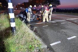 Auto vat vlam tijdens het rijden op Westtangent