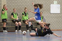 Ruime en regelmatige zege voor FC Marlène Vrouwen. Heren Marlène moeten nog vol aan de bak in derby