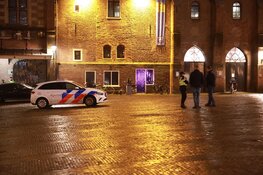 Veel politie op Waagplein, demonstratie Ajax-supporters blijf uit