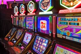De groei van online casinospelen in Nederland roept allerlei regulering vragen op