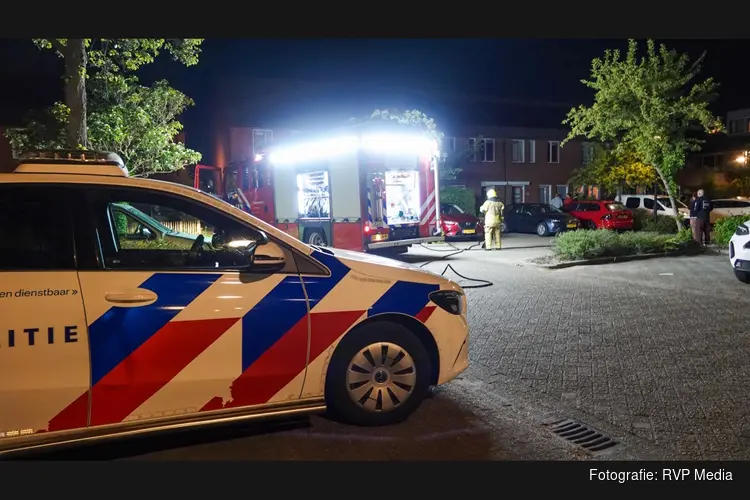 Scooter en schuur vatten vlam aan Excelsiorhof in Heerhugowaard
