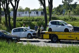 Lange file op N242 na kop-staartbotsing bij Heerhugowaard