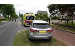 Scooterbestuurder naar het ziekenhuis na harde aanrijding in Heerhugowaard