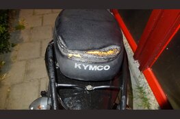 Geparkeerde scooter vat vlam in Heerhugowaard, vermoeden van brandstichting