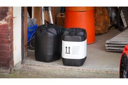 Uitdampend vat met ammoniak zet brandweer op scherp