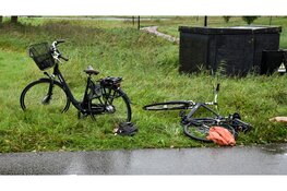 Ongeluk tussen bestelbus en fietsers in Heerhugowaard