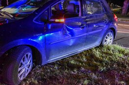 Scooter in botsing met auto op N245, twee gewonden