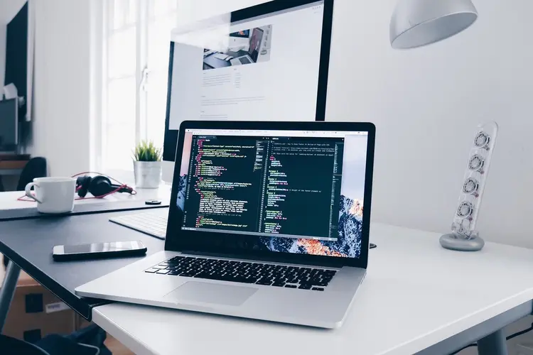 ICT beheer uitbesteden: waarom en hoe?