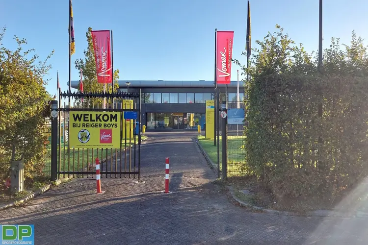 Reiger Boys VR1 in doelpuntrijk duel onderuit