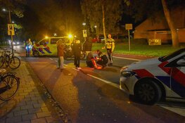 Fietser lelijk ten val gekomen op de Smaragd in Heerhugowaard