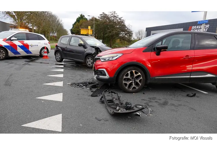 Auto's botsen op de N194 bij Heerhugowaard