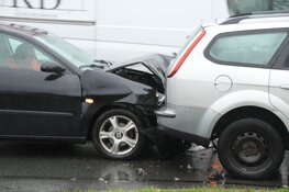 Flinke schade na ongeval op Westtangent in Heerhugowaard
