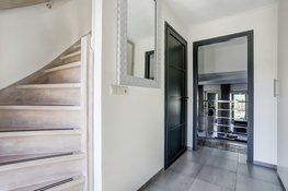 Klaversloot 41 in Broek op Langedijk, energiezuinige vrijstaande royale woning, gelegen aan het water, geschikt voor wonen en werken