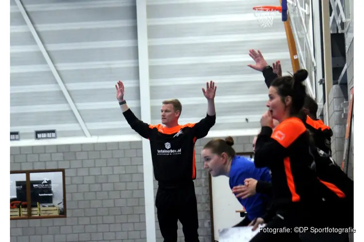 KSV DS1 toont karakter en veerkracht en wint spannende topper bij VVW