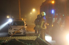 Afval vat vlam in tuin van woning in Heerhugowaard