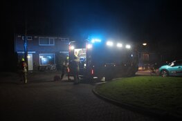 Veel schade na flinke brand in schuren aan de Elzenlaan