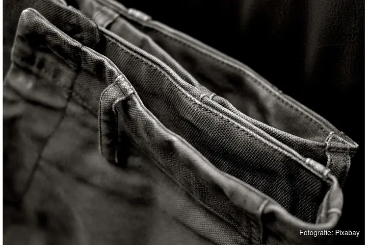 Heren chino kopen: let op de taillehoogte, niet alleen maat