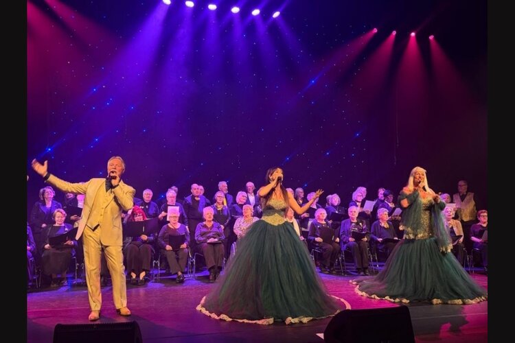 Gouden Dagen-voorjaarsconcert met La Familia doorslaand succes
