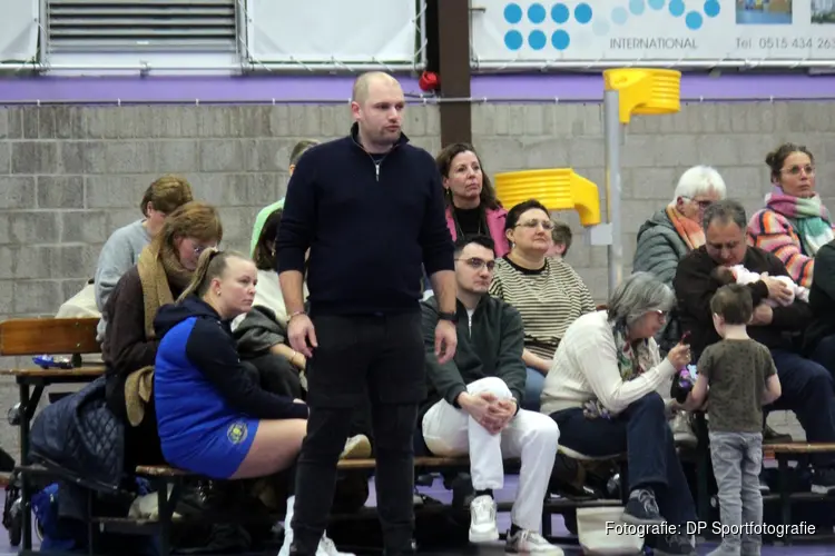 KV Apollo wint laatste thuiswedstrijd in zaalcompetitie