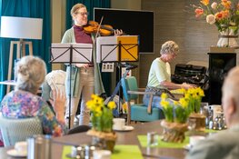 Cool Roadshow brengt muziek in zorginstellingen