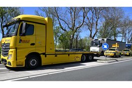 Kop-staartbotsing op N242 bij Heerhugowaard