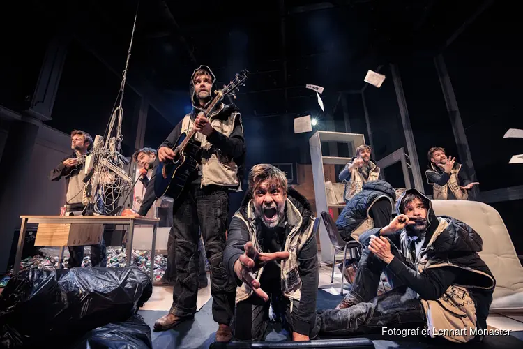 Steyn de Leeuwe neemt je mee in een hallucinerende theatertrip