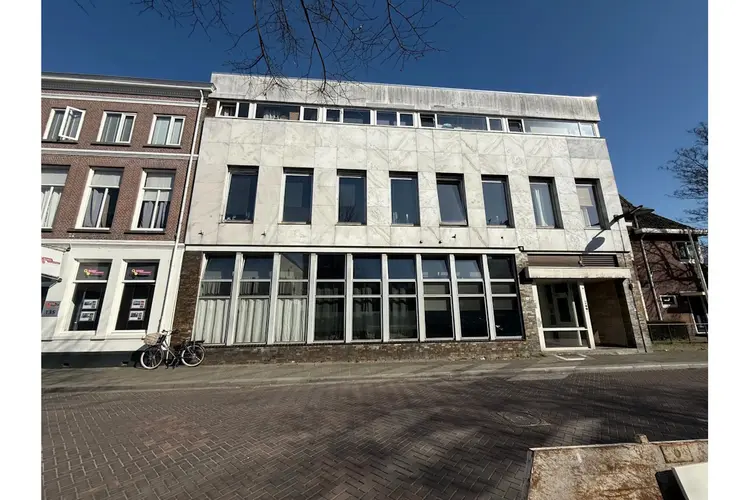 Steeds meer zorginstellingen zoeken passende huisvesting, terwijl De Zorgvastgoed Maatschappij landelijk helpt bij het vinden van geschikte locaties