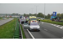 Gewonde en veel schade bij ongeval op N242