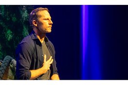 Special Forces-lessen in Theater de Vest: Een avond vol inzichten en verrassingen