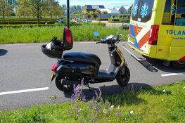 Twee gewonden na eenzijdig ongeval op Middenweg Heerhugowaard