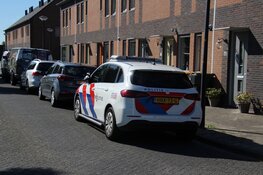 Auto beschadigd na explosie in Heerhugowaard