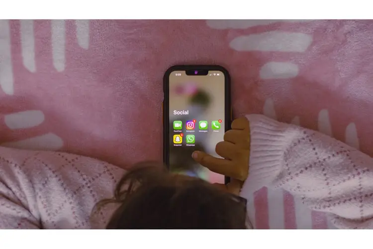 Zo leer je je kind verantwoord omgaan met een telefoon