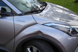 Fietser gewond na aanrijding met auto in Heerhugowaard
