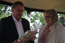 Passend afscheid van vier wethouders Gemeente Dijk en Waard