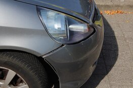 Oudere vrouw gewond bij ongeval tussen auto en driewieler