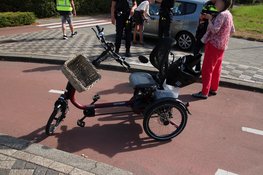Oudere vrouw gewond bij ongeval tussen auto en driewieler