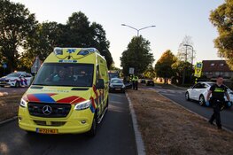 Scooterrijder gewond na aanrijding met personenauto in Heerhugowaard