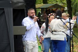Oekraïense cultuur en gezelligheid tijdens jaarmarkt in Heerhugowaard