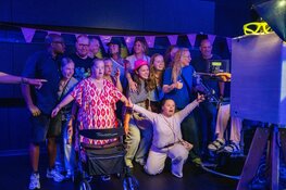 Eerste editie Special Social Club in Victorie groot succes: “Iedereen verdient een avond uit”