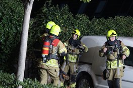Flinke brand in schuur achter woning aan Tuimelaar in Heerhugowaard