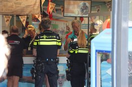 Zwembad De Hoornse Vaart in Alkmaar ontruimd na brandmelding in sporthal