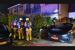 Bewoner zwaargewond na nachtelijke woningbrand in Broek op Langedijk