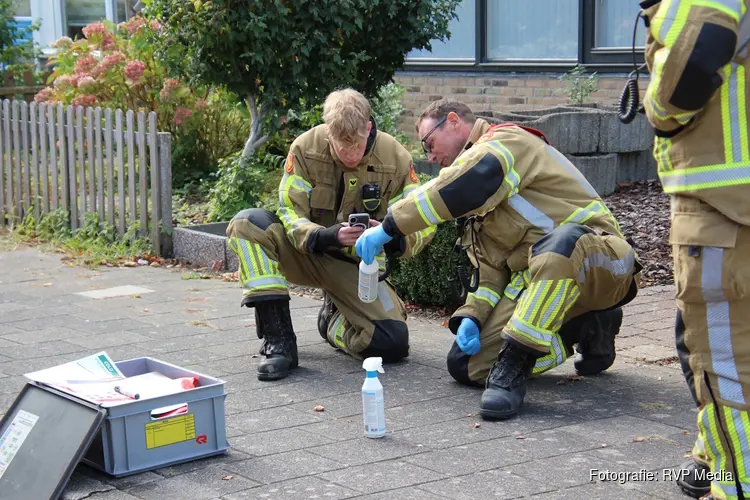 Man gewond na mengen van kalk en chloor in woning in Heerhugowaard