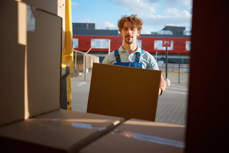 Slimme bedrijfswageninrichting bespaart tijd bij klussen in Dijk en Waard