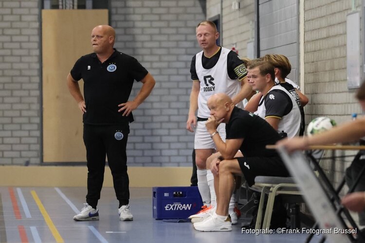 Hofkamp zet FC Marlène op het juiste spoor in Roden