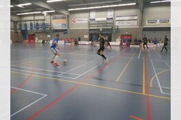 FC Marlène hard onderuit