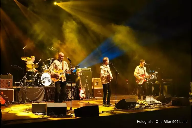 One After 909 (dé Beatles tribute band) bij de Schelvis